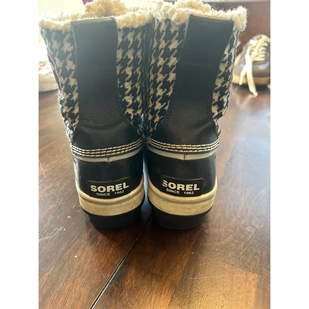 Sorel Tivoli Houndstooth Winter Boots Black White Pink NL1627-010 Womens 7‎